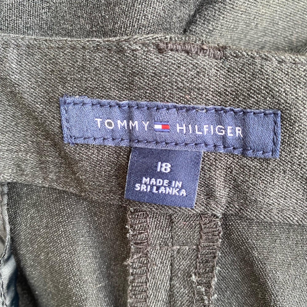 Tommy Hilfiger - Woman’s (Astor) dark gray stretch trousers, Size: 18 - Picture 5 of 7